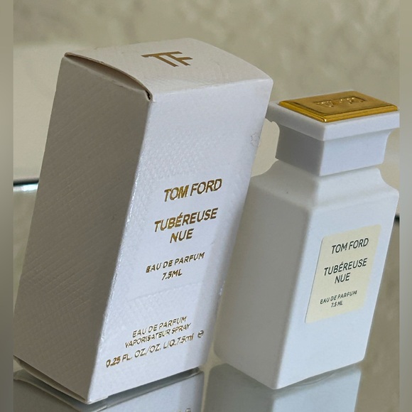 Tom Ford Tubéreuse Nue Eau de Mini Unisex 7.5ml - NIB - Picture 6 of 9